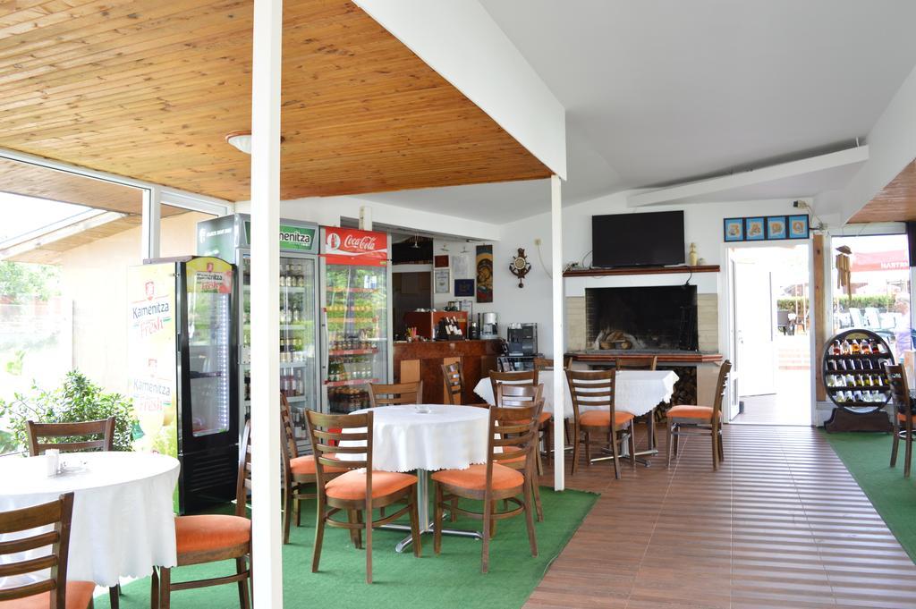 Zafo Hotel Sinemoretz Extérieur photo