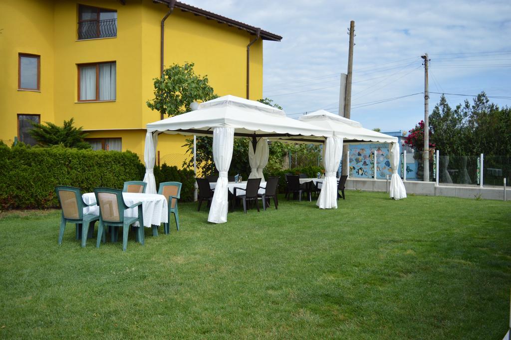 Zafo Hotel Sinemoretz Extérieur photo